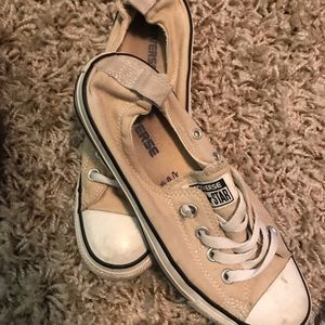 Converse size 8
